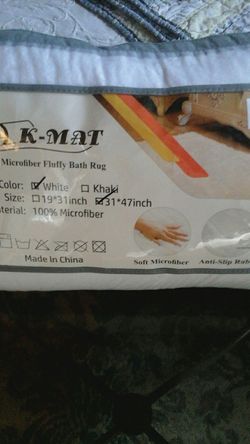 K-Mat Soft Microfiber Fluffy Bath Mat 32"X47" White in color