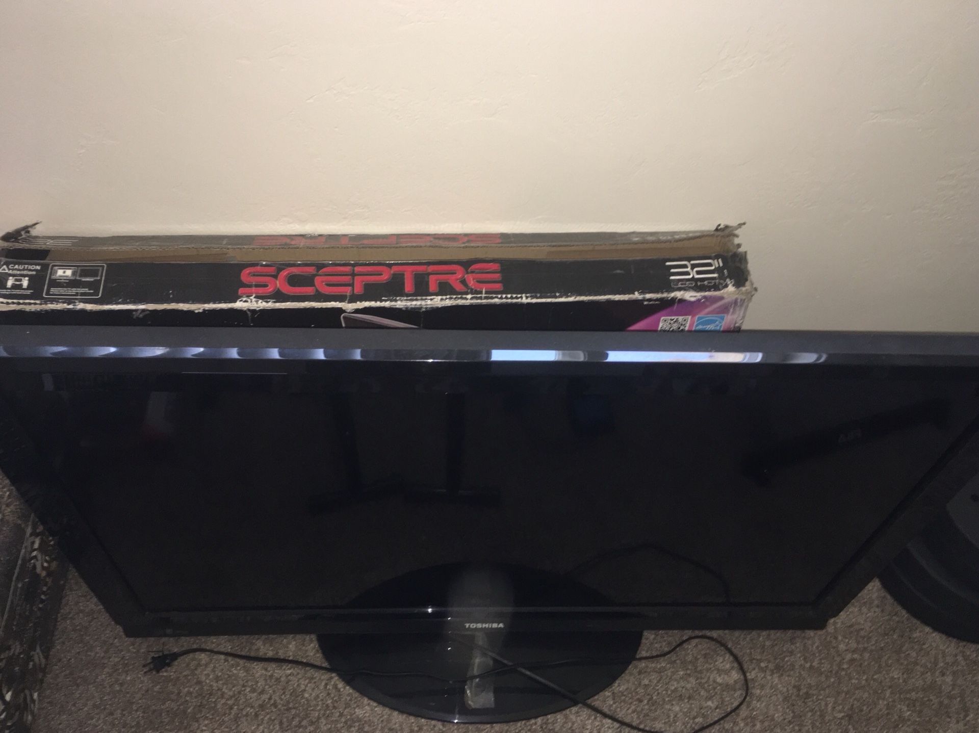 Toshiba 46” 1080p HDTV LCD TV Television. 46XV640UZ.
