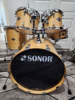 Sonor 5pc Maple drum kit