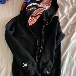 Bape Hoodie sz L