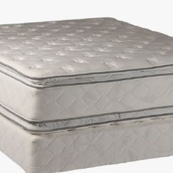 KING KOIL FULL SIZE PILLOW TOP MATTRESS AND BOX SPRING IN EXCELLENT CONDITION