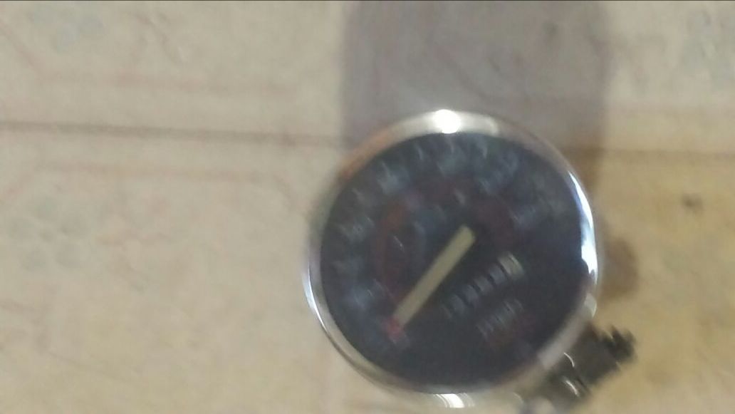 SPEEDOMETER WITH SPEEDOMETER CABLE