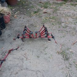 Metal Yard  Crabs