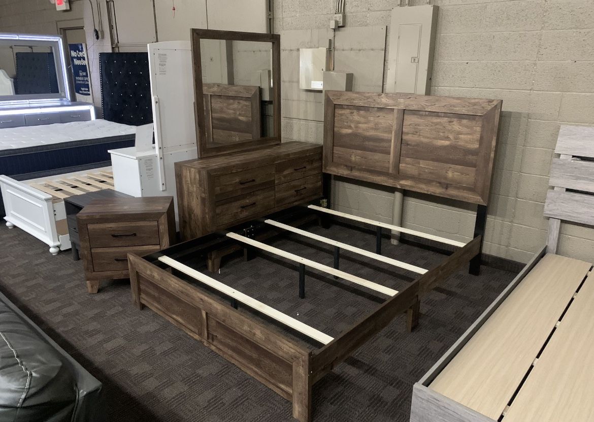 Queen Bed Dresser Nightstand Set