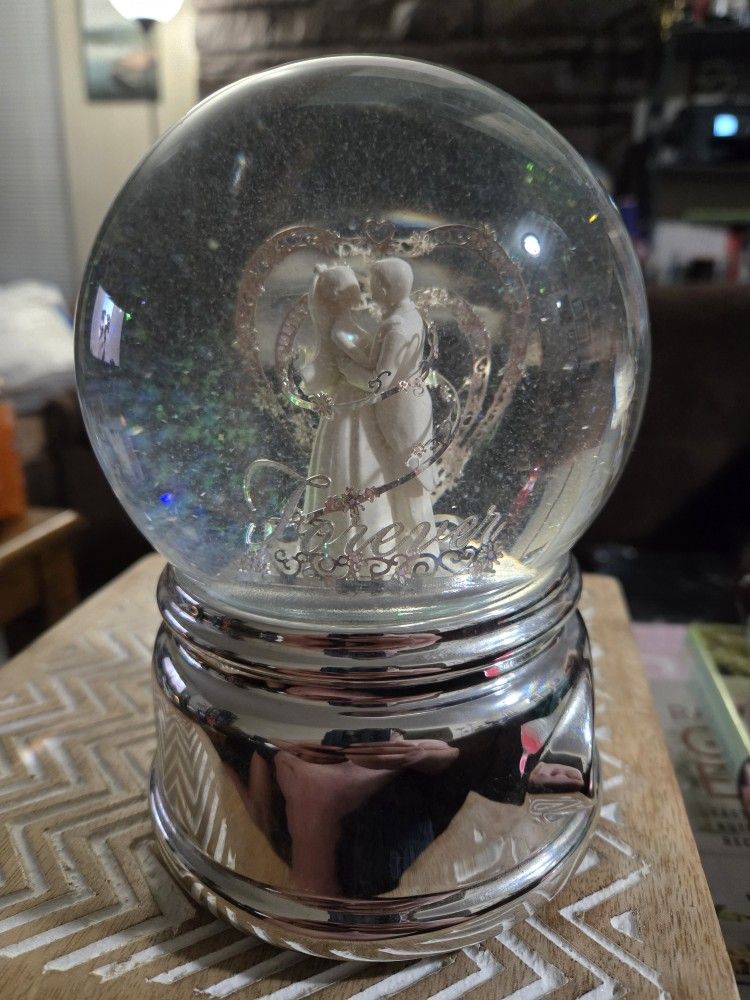 "Forever" Danbury Falls Globe