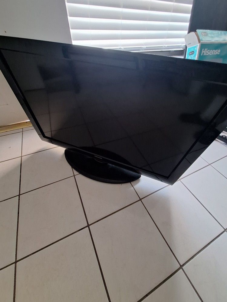 Toshiba 40 INCH