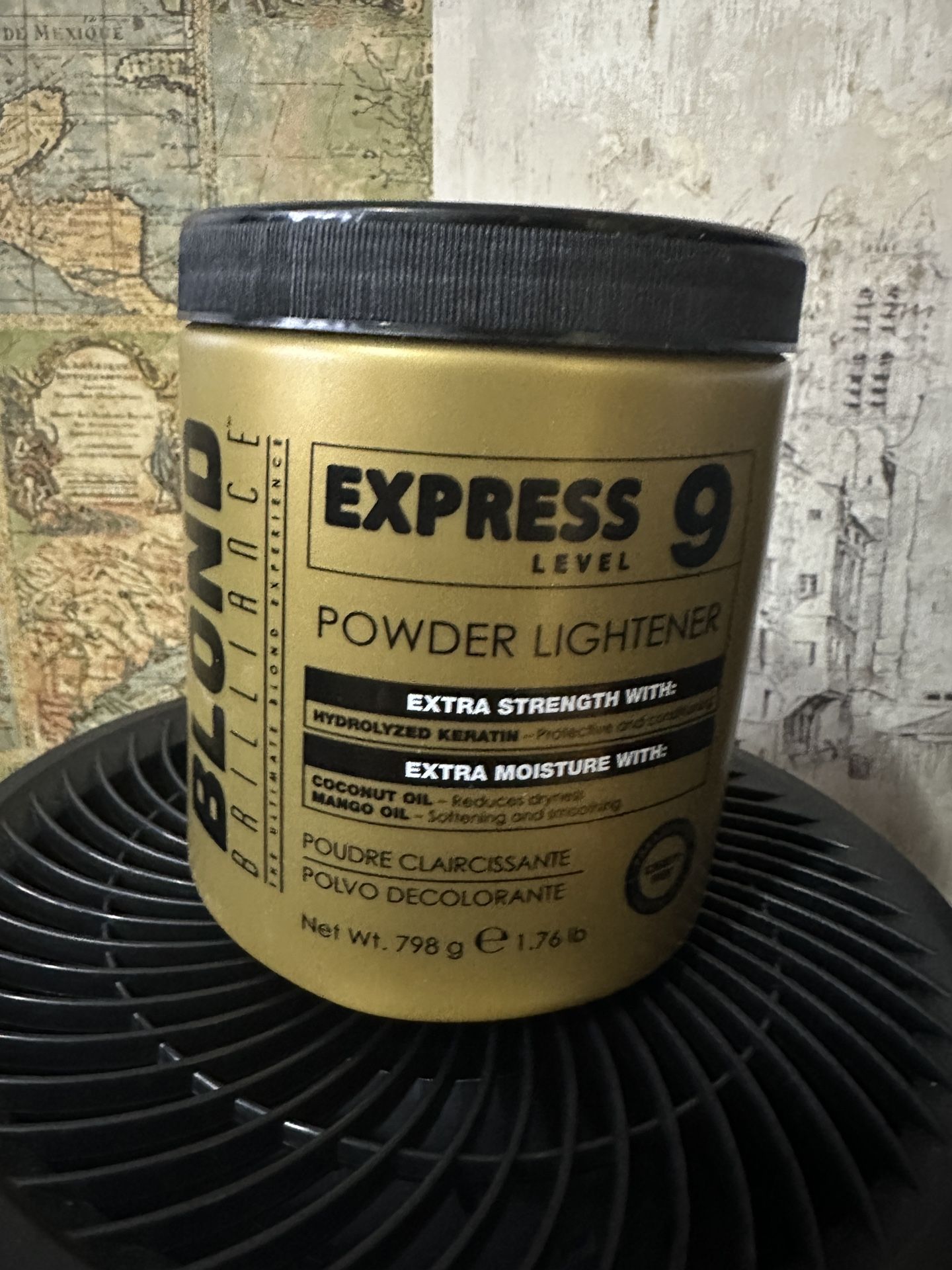 Blond Brilliance Express 9 Powder Lightener