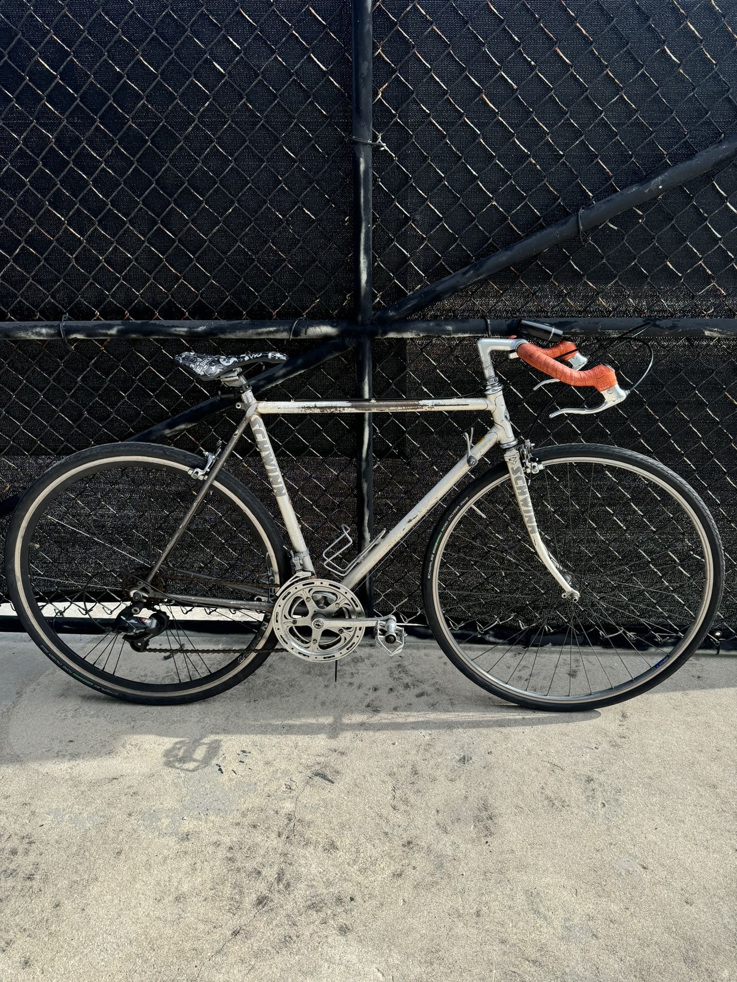 Classic Road Bike 700c 