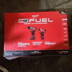 Milwaukee Fuel M12 Combo Kit