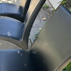 Threes Chairs With Dining Table