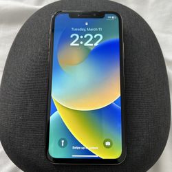 iPhone XS 64 GB - Unlocked - Gold