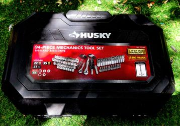 Husky 94-piece Mechanics Tool Set