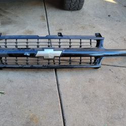 2000- 2006 Tahoe Suburban Z71  Grill