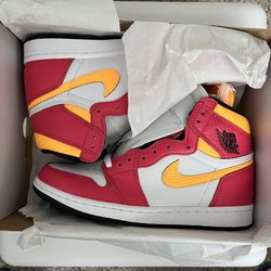 Jordan 1 Retro High OG (light fusion red) 8