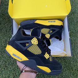Air jordan 4 thunders