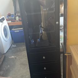 Curio cabinet