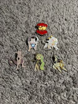 Pokemon Pin Set