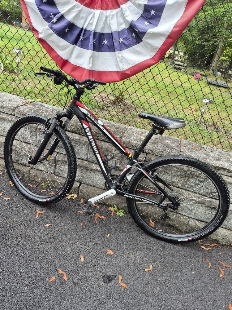 Specialized Hardrock Bike Adult