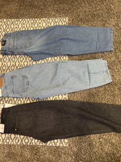 Brand new H&M Barrel Jeans Size 6