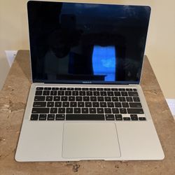 2020 Macbook Air 13 Inch 1.1 i5 8GB 512GB Silver 