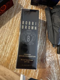 Bobbi Brown Serum Foundation 