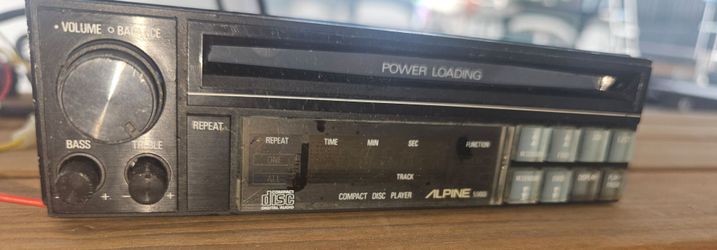 Alpine 5900
