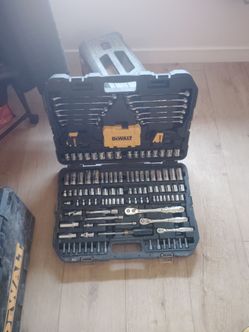 DWALT TOOLS