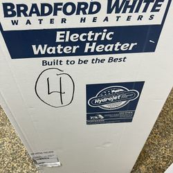 40 GALLON ELECTRIC WATER HEATER 