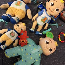 Coco melón dolls ( 3 with sounds ) all for $20