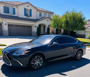 2021 Lexus ES 300h