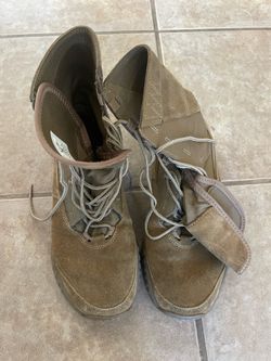Oakley Boots Size 6
