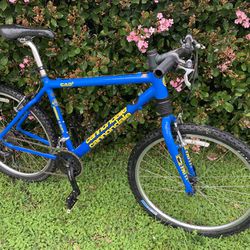 Cannondale 26 Mountain Bike Made In USA Ready To Ride  Size Large 
