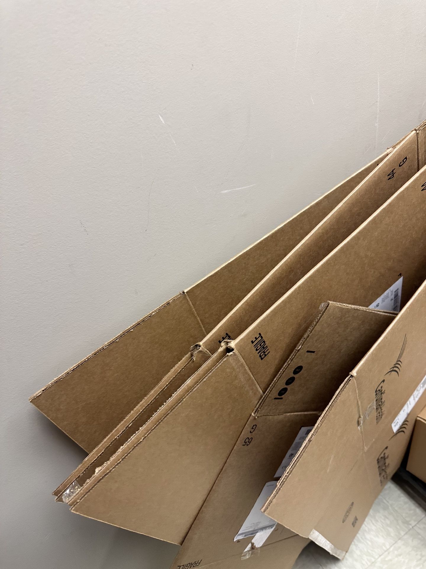 $1 MOVING BOXES