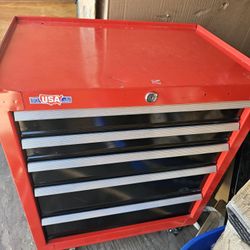 CRAFTSMAN 2000 SERIES DRAWER STEEL ROLLING TOOL BOX CABIBET....27 x 34 in...USED...$ 120