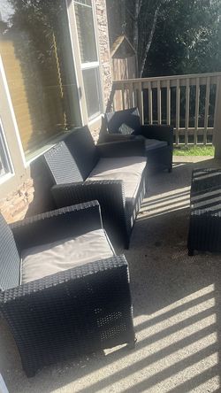 Patio set