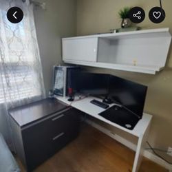 Office Desk, cabinet and drawers