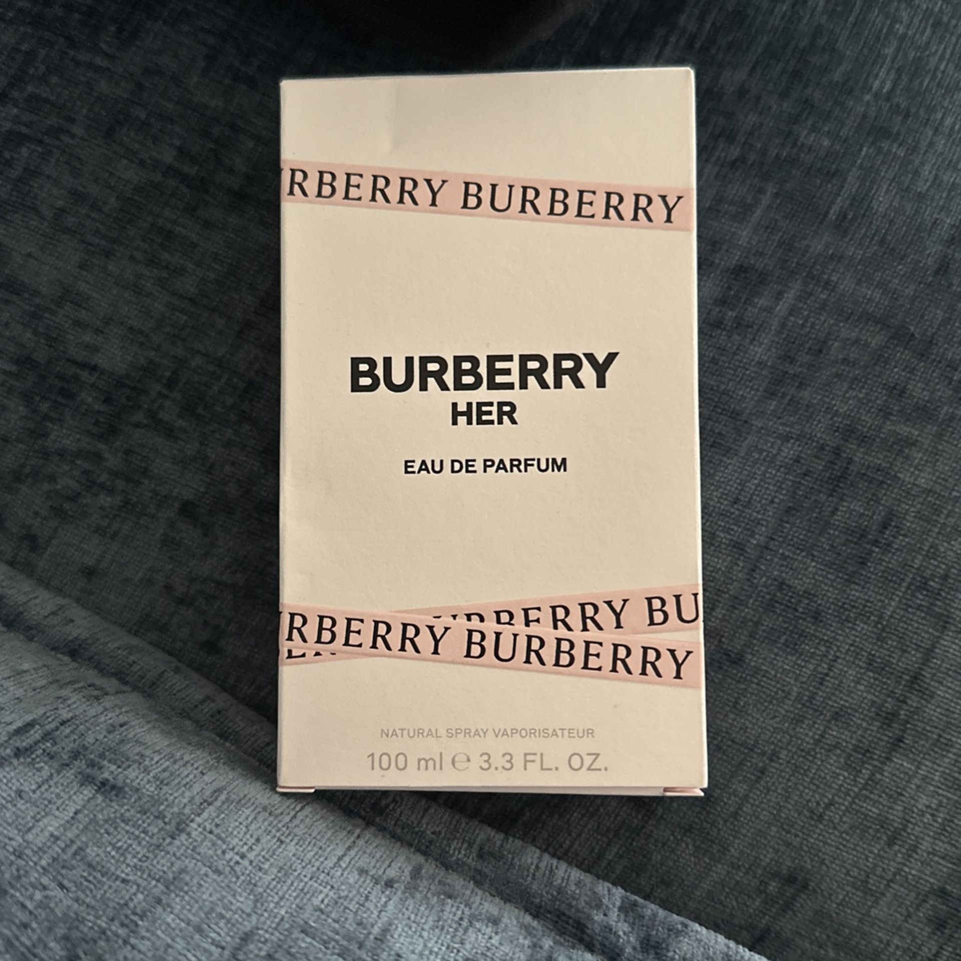 Burberry HER Perfume