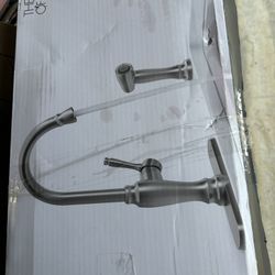 Kohler kitchen faucet - New