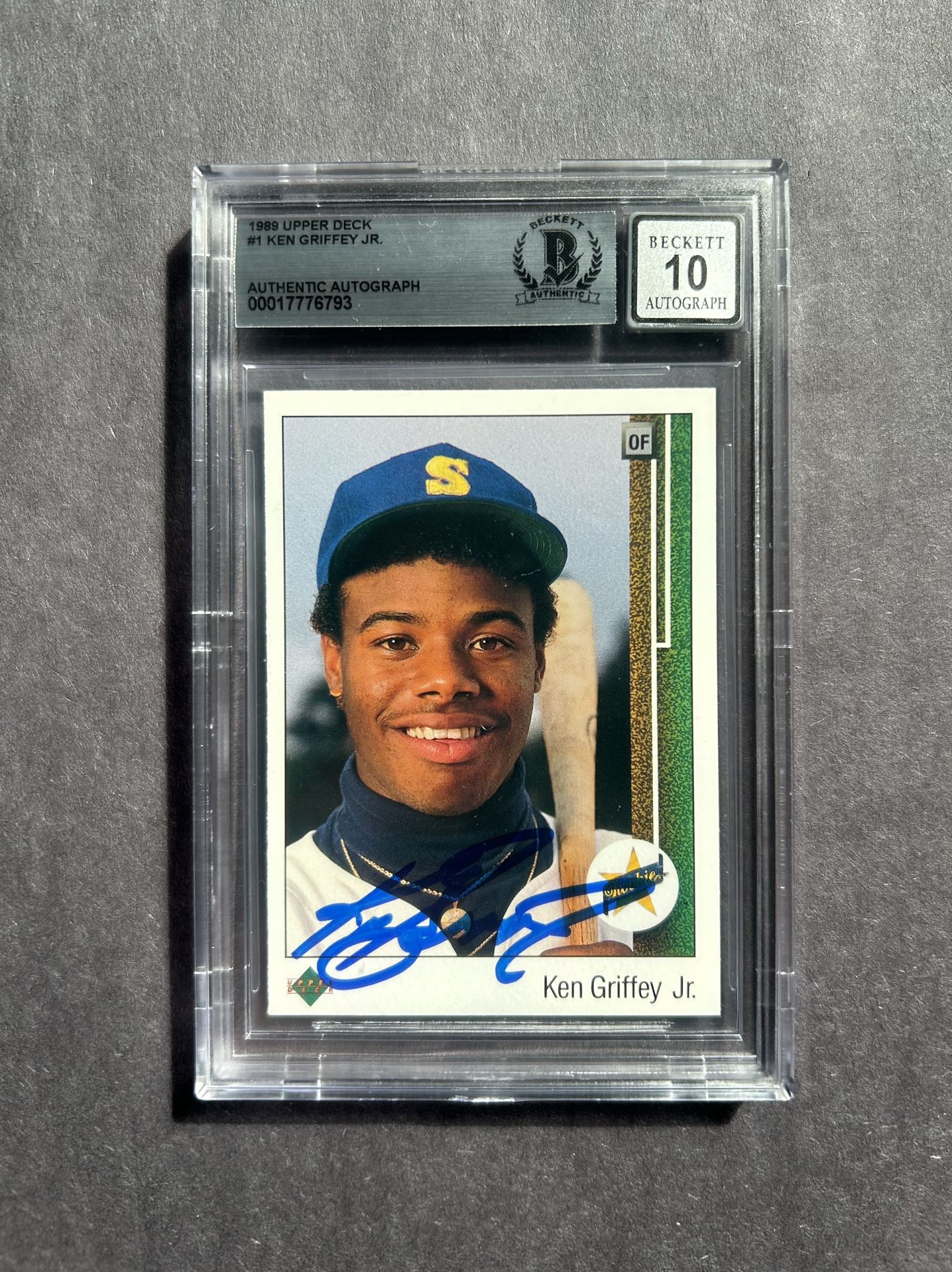 1989 Ken Griffey Jr. rookie card w/ on card Auto.Beckett Authenticated "10" Autograph. Negotiable