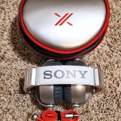 SONY Simon Cowell Headphones 90% New