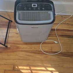Dehumidifier 