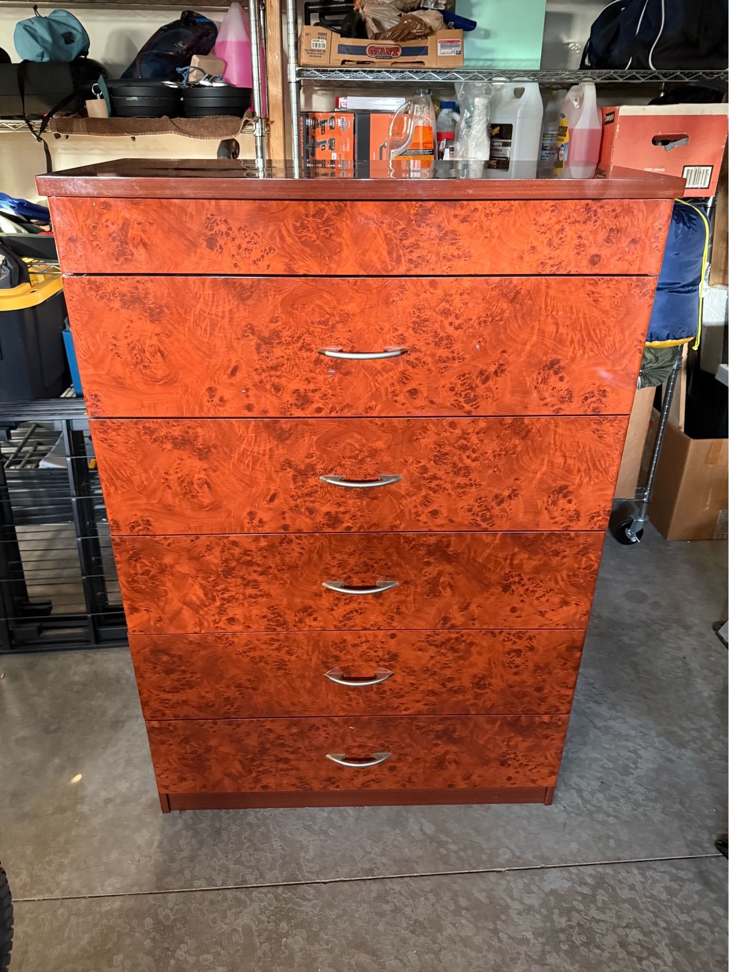 Dresser
