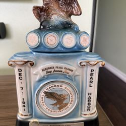 Pearl Harbor survivor Association Jim bean