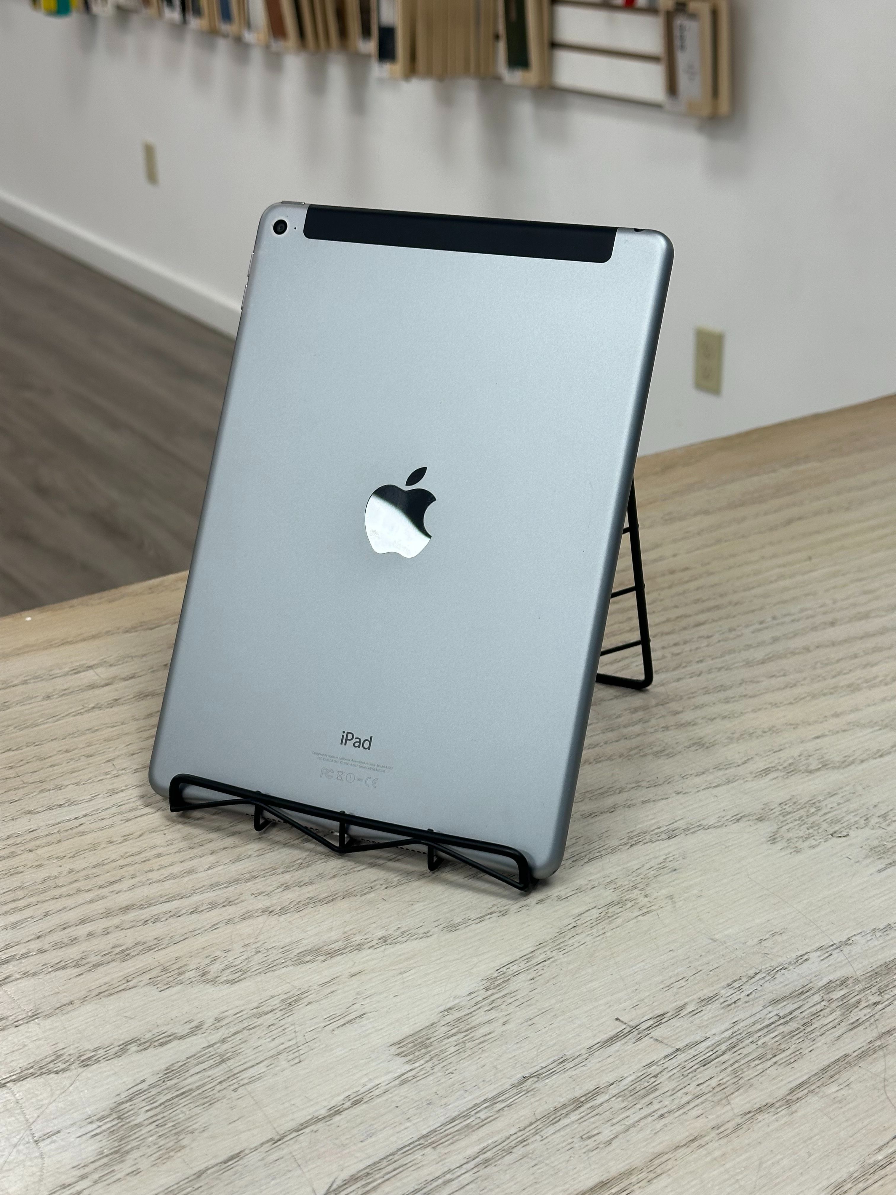 Apple Ipad Pro 9.7in LTE Tablet - Payment Available with No Credit Needed