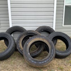 275x 60 R20