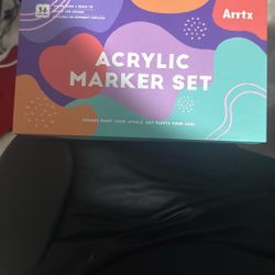 Arrtx 36 Count Acrylic Marker Set