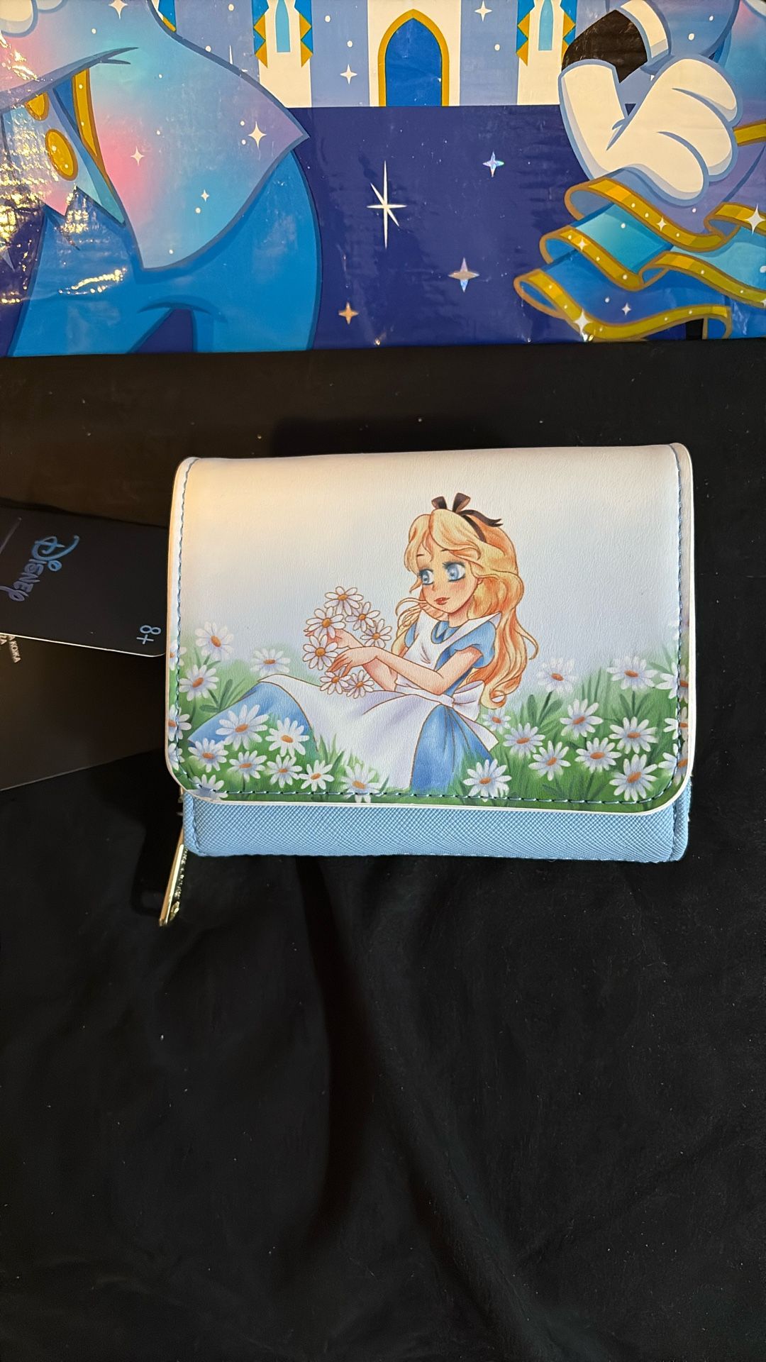 DISNEY Loungefly Alice In Wonderland Wallet (Price Is Firm) Matching Cross Body In Profile ♥️