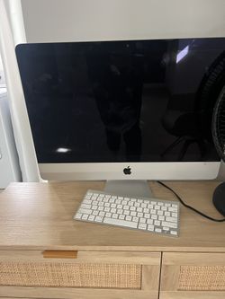 iMac Apple Desktop