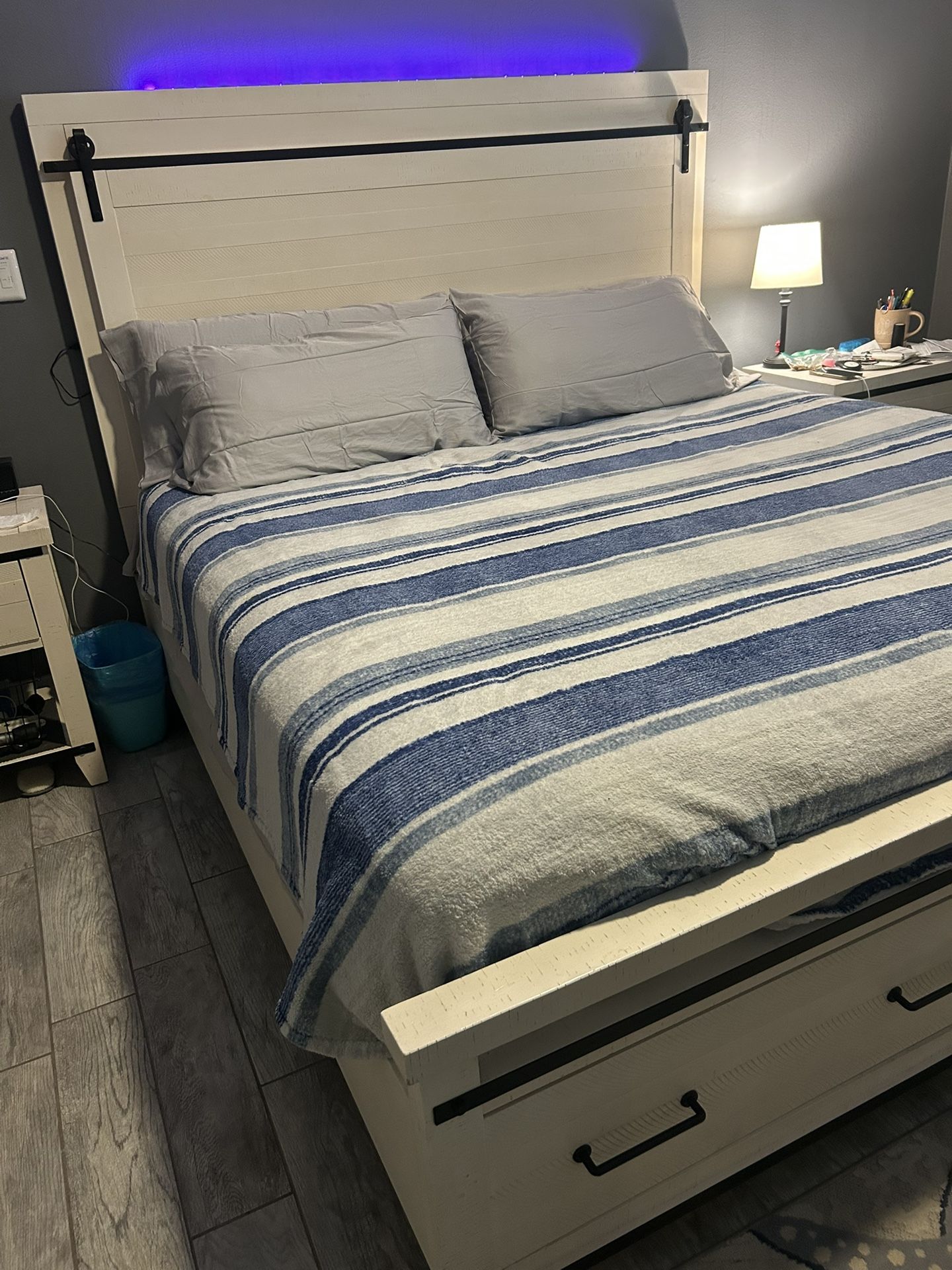 King Size Bedroom Set