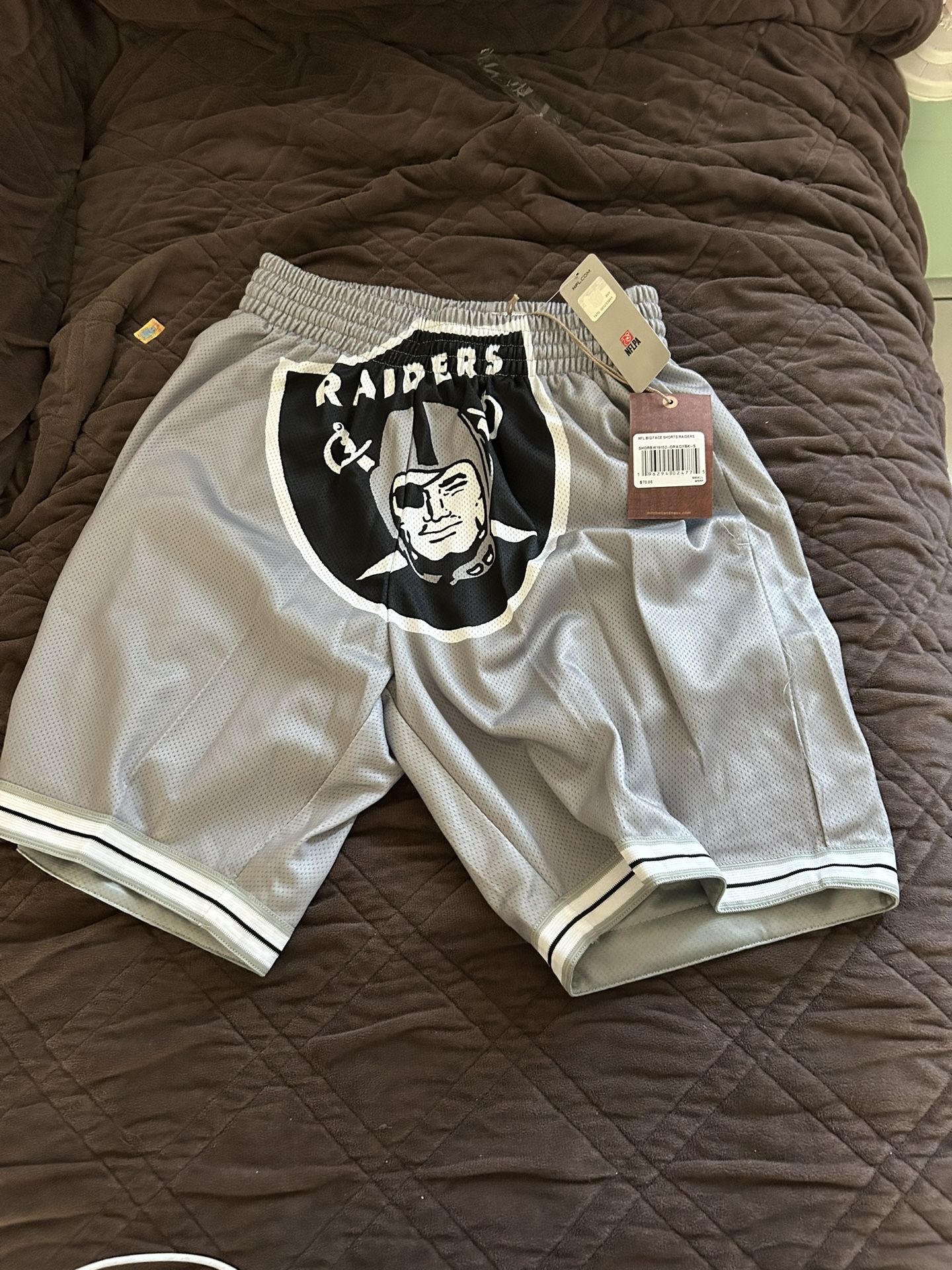 mitchell &ness size small radiers
